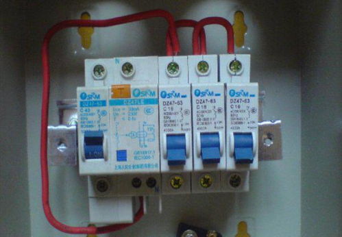 家用配電箱空開(kāi)頻繁跳閘與工業(yè)插頭使用探析